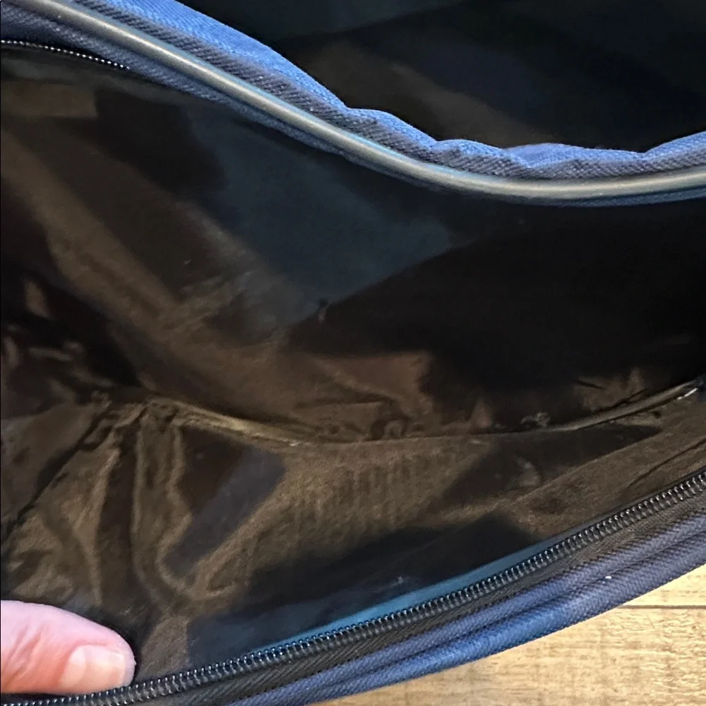 American Tourister Dark Blue Men's Messenger Bag with Black Strap